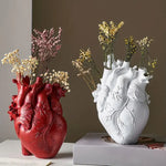 Herzförmige Blumenvase aus Keramik – 30 cm hoch in Rot, Schwarz, Weiß und Gold für romantische Akzente-4